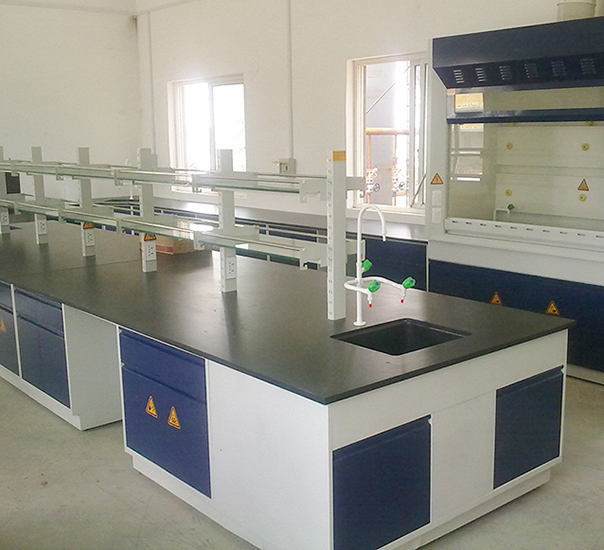 全鋼實(shí)驗(yàn)臺(tái)3