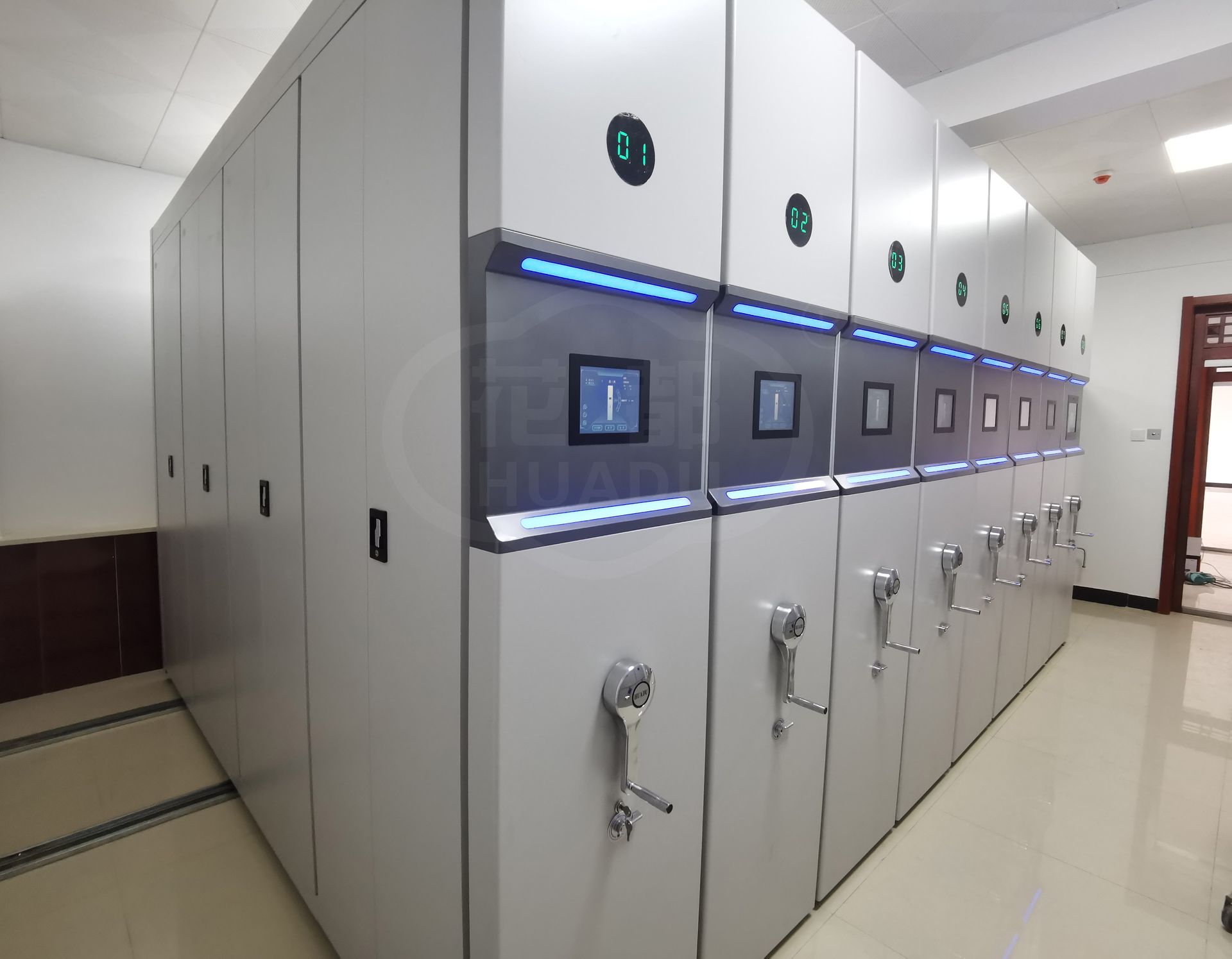 怎樣選擇檔案室密集架廠家？有什么選擇標準？